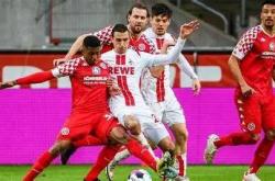 yabo sports-关于圣安东尼奥马刺训练开放日；国际比赛日完成体检引欢呼；德国杯在即；赛程密集仍需轮换的信息-yabo sports