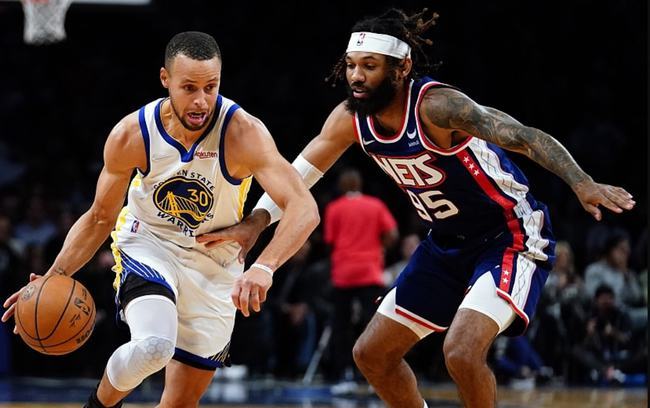 皇家社会训练开放日;转会期回应争议引欢呼;社区盾在即;纪律约束更严格 皇家社会训练开放日;转会期回应争议引欢呼;社区盾在即;纪律约束更严格